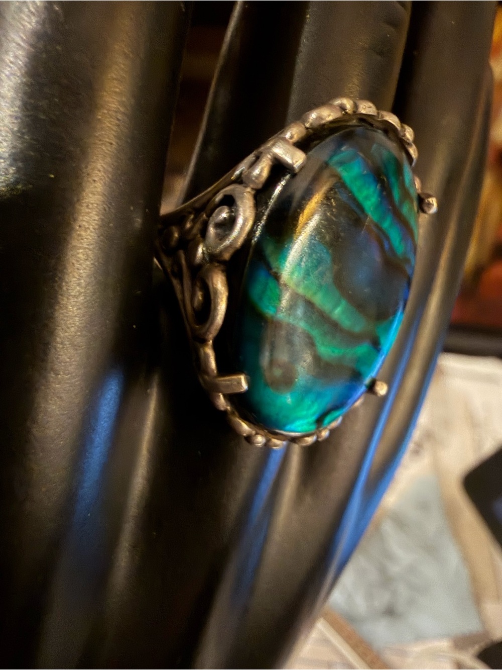 Sterling Silver Large Oval Abalone Paua Shell statement Ring size 8 -1/4